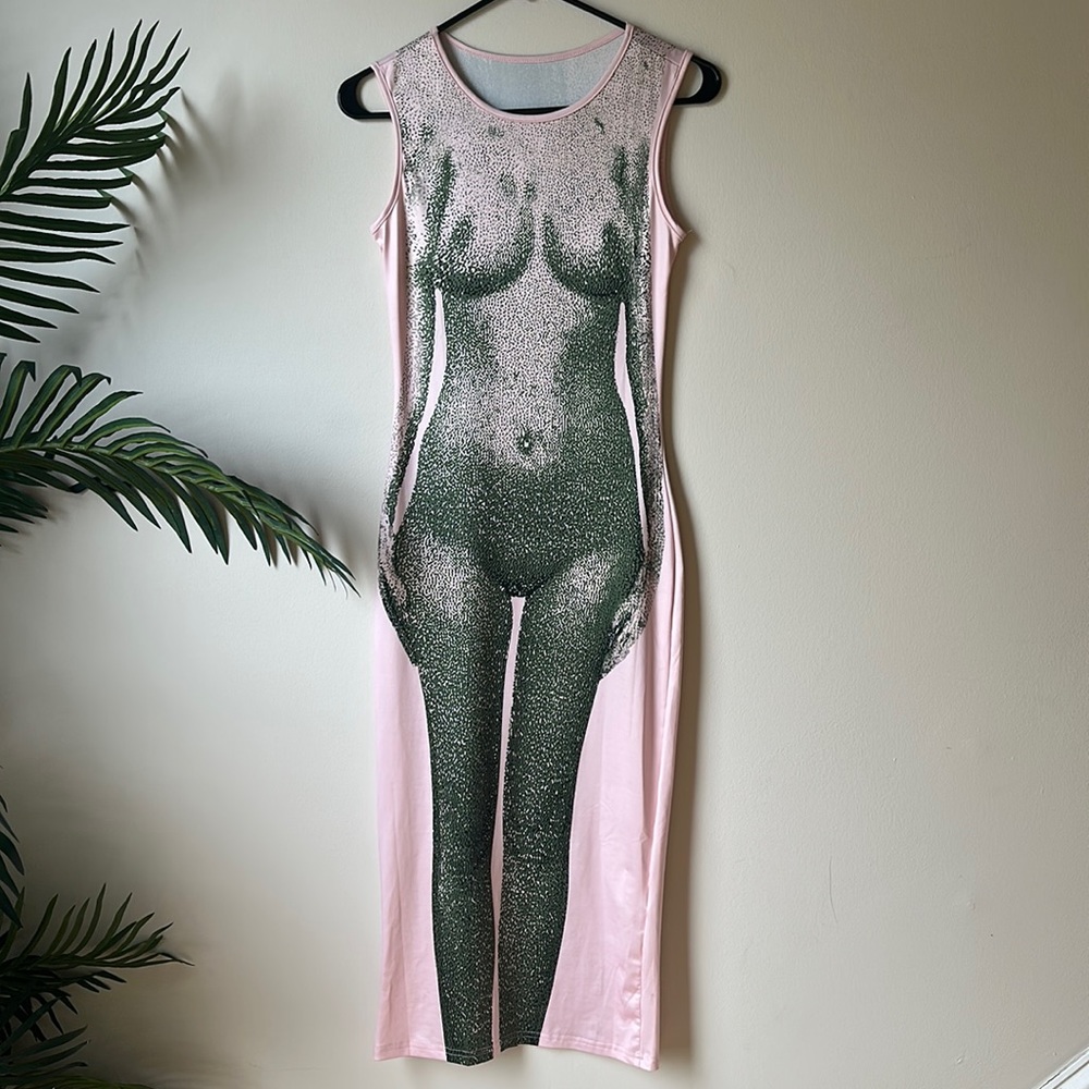 Green and pink body dress